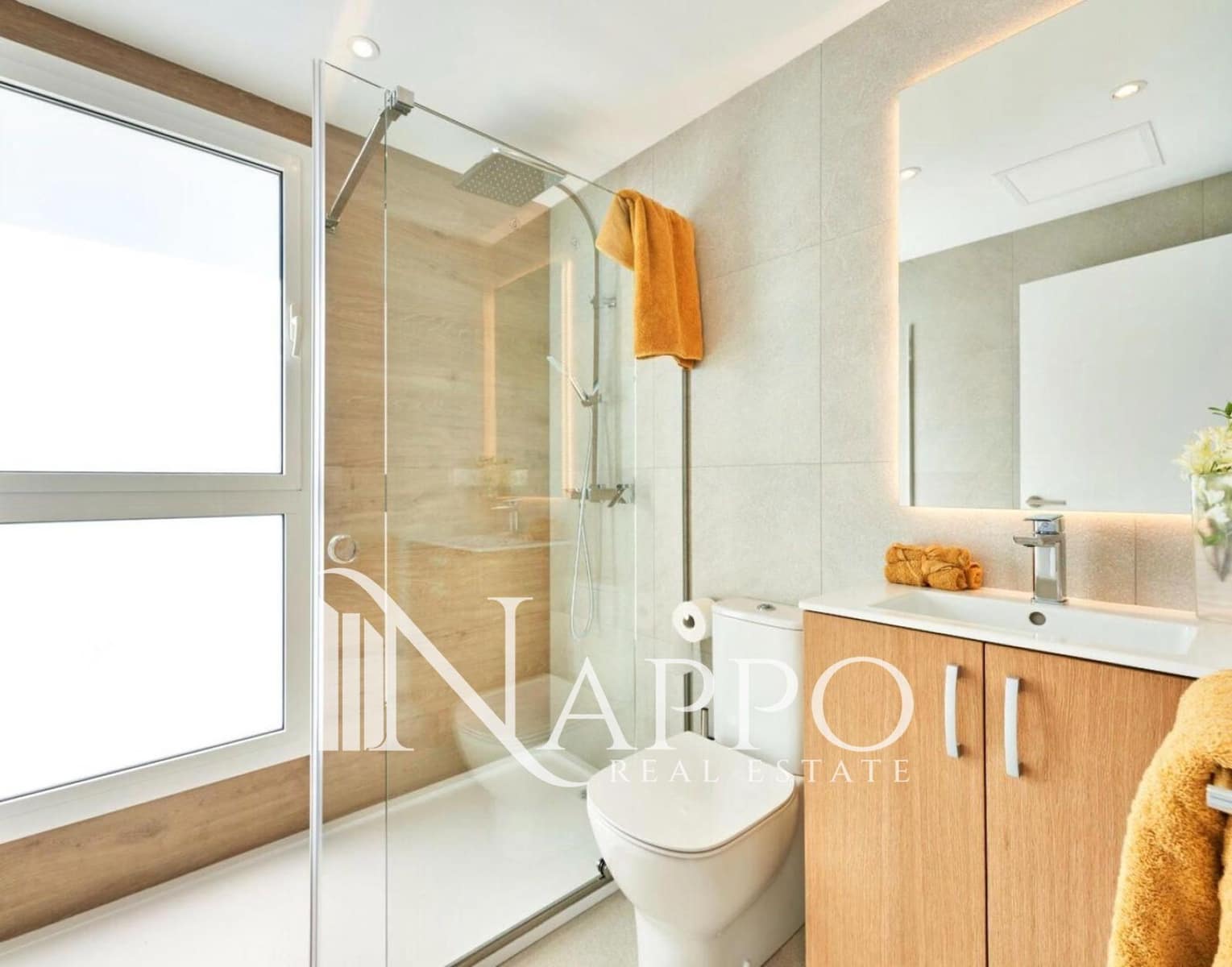 2 bedroom Penthouse for sale in Cala d'Or with pool garage - € 398,500 (Ref: 9650447)