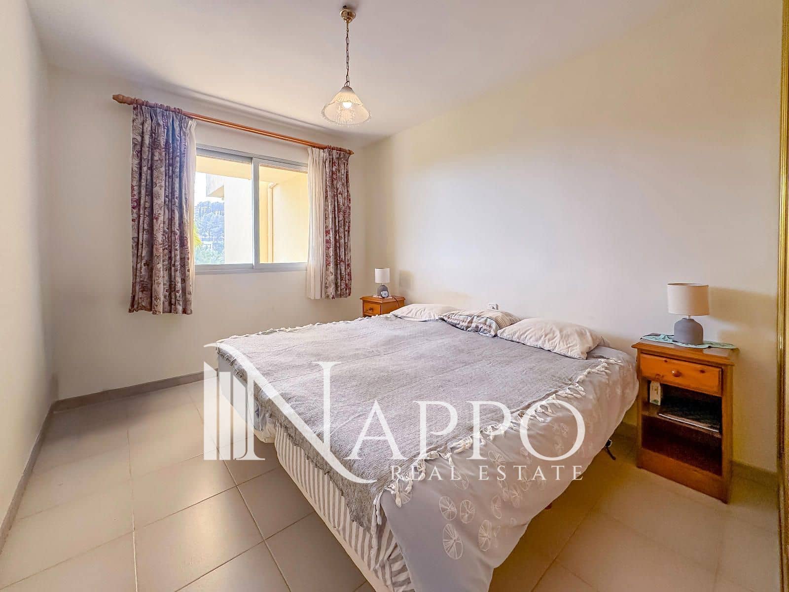 3 soveværelse Lejlighed til salg i Cas Catala med garage - € 885.000 (Ref: 9659814)