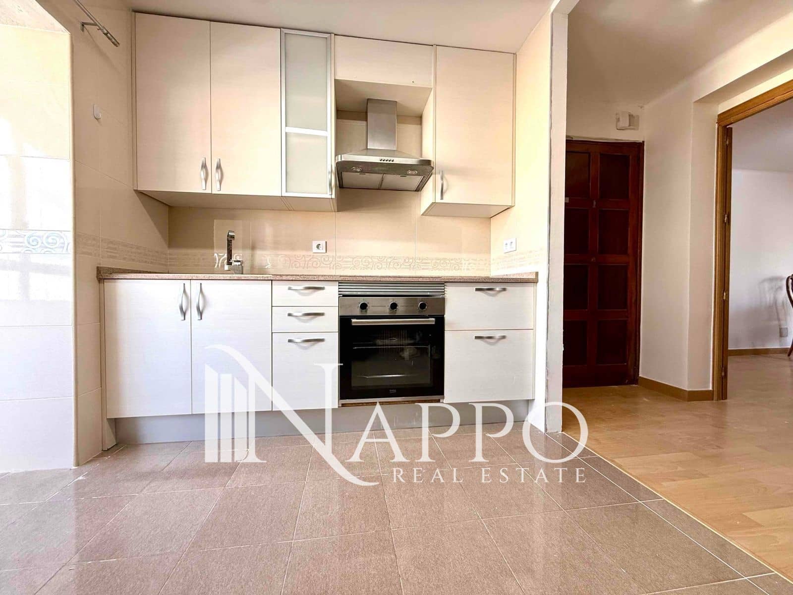 3 slaapkamer Flat te koop in Palma de Mallorca - € 275.000 (Ref: 9662179)