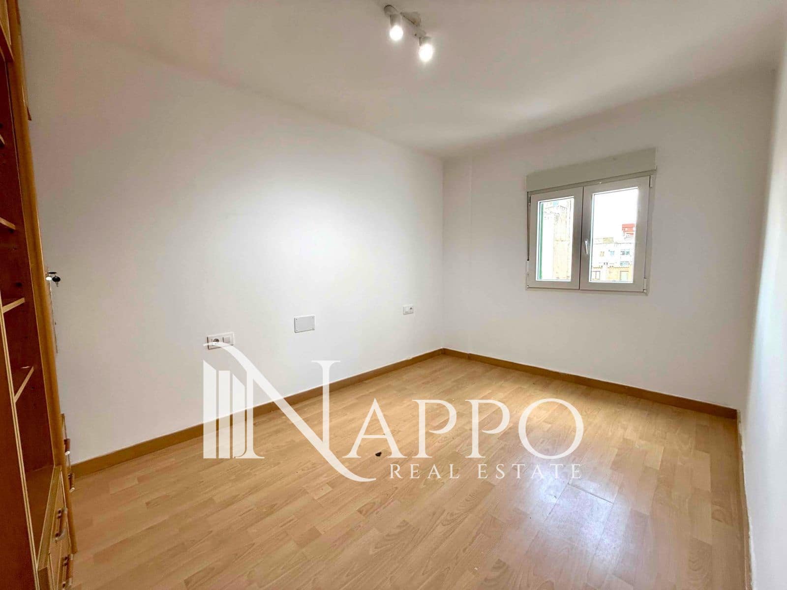 3 slaapkamer Flat te koop in Palma de Mallorca - € 275.000 (Ref: 9662179)