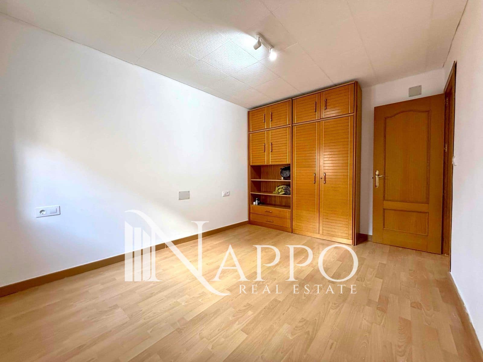 3 slaapkamer Flat te koop in Palma de Mallorca - € 275.000 (Ref: 9662179)
