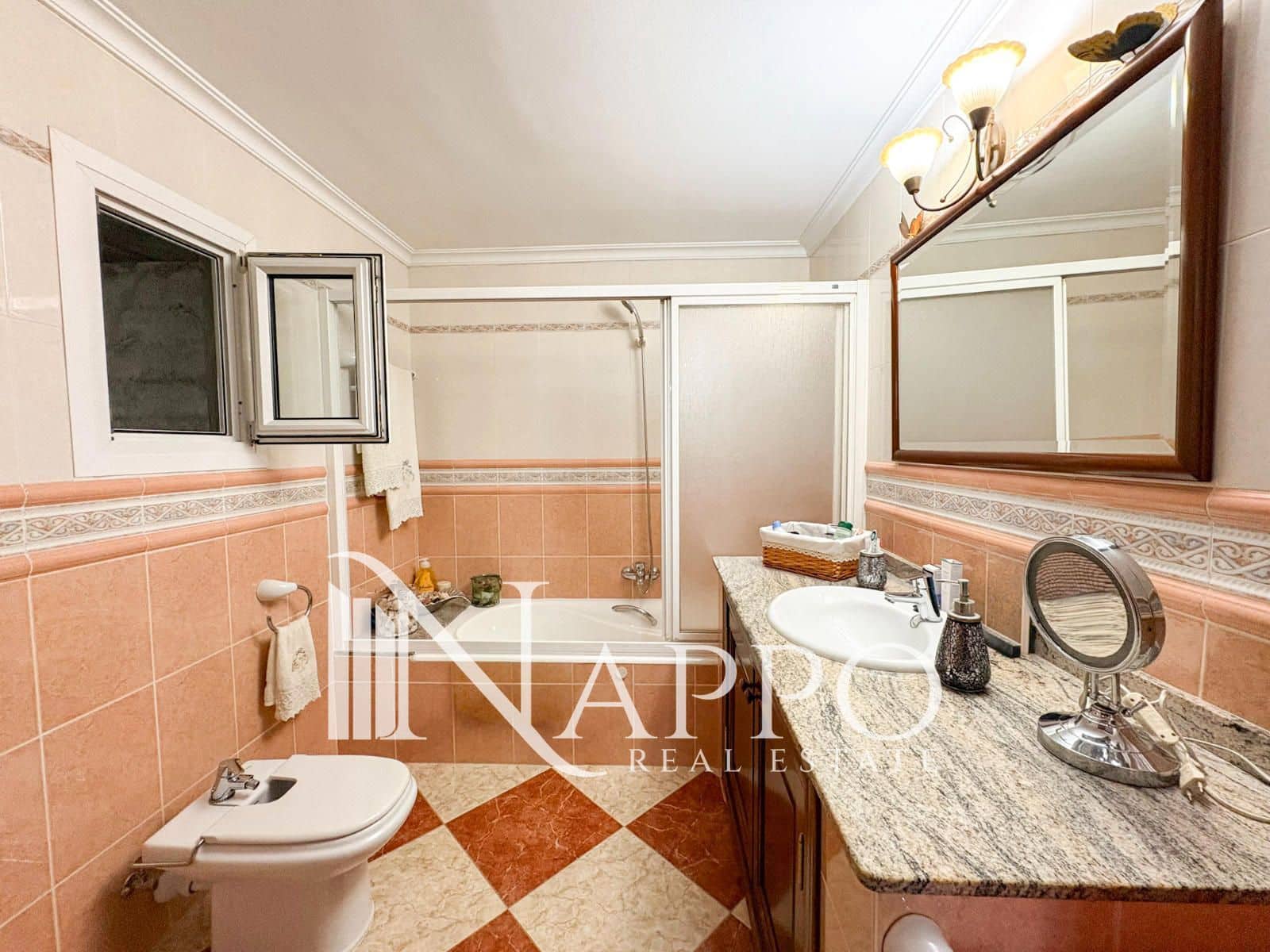 5 slaapkamer Villa te koop in Santanyi met garage - € 2.300.000 (Ref: 9669183)