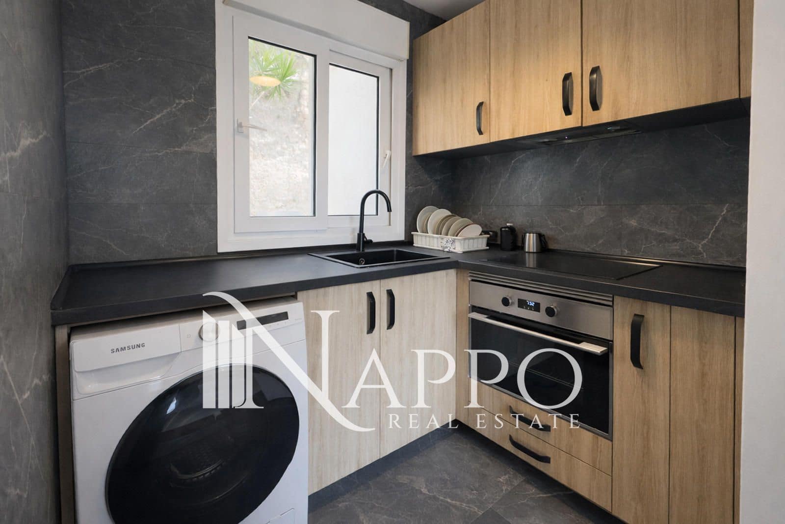 2 bedroom Flat for sale in Palma de Mallorca with pool - € 375,000 (Ref: 9684335)