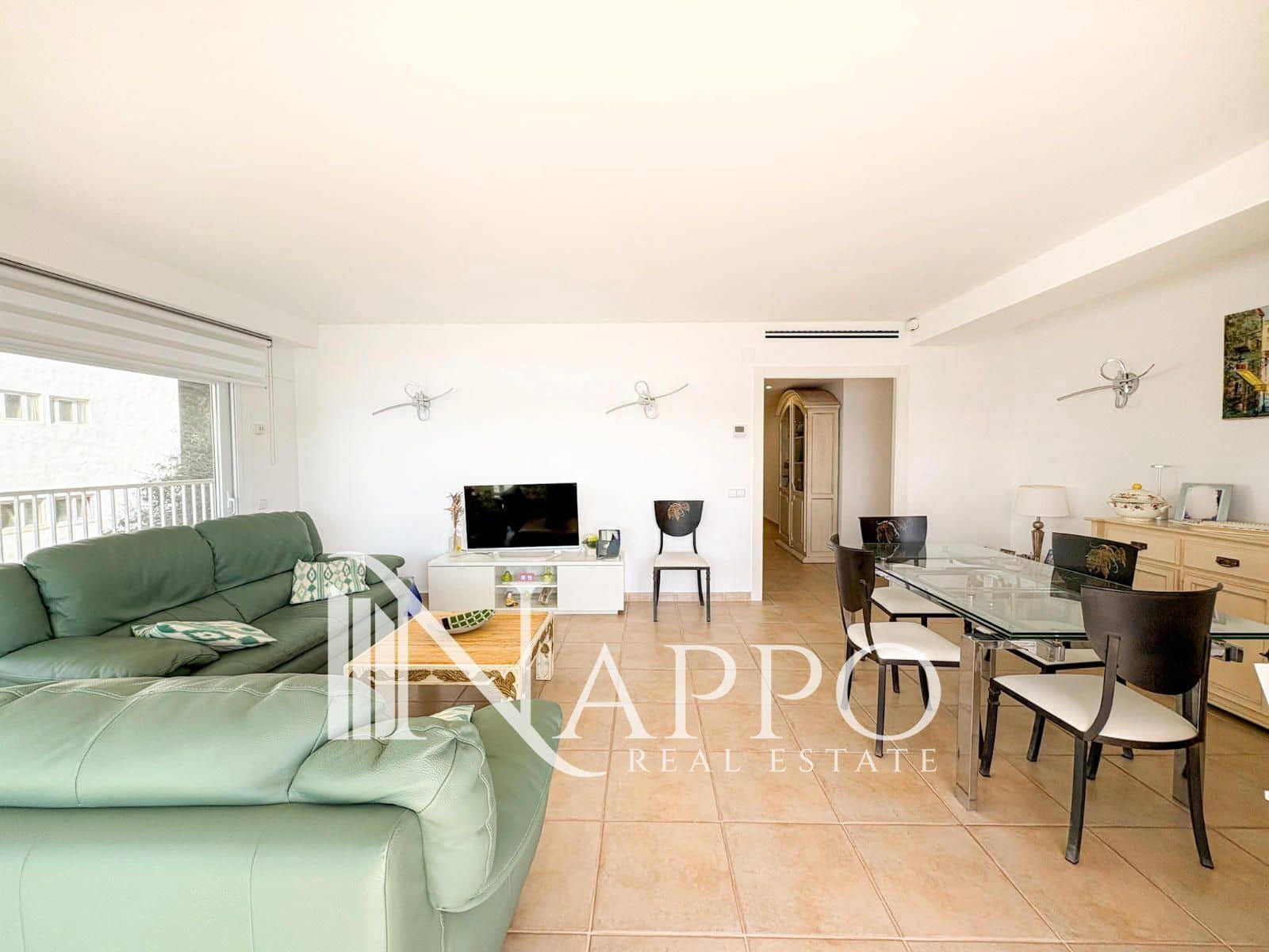 Piso de 3 habitaciones en Santa Ponsa en venta con piscina garaje - 1.070.000 € (Ref: 9687630)