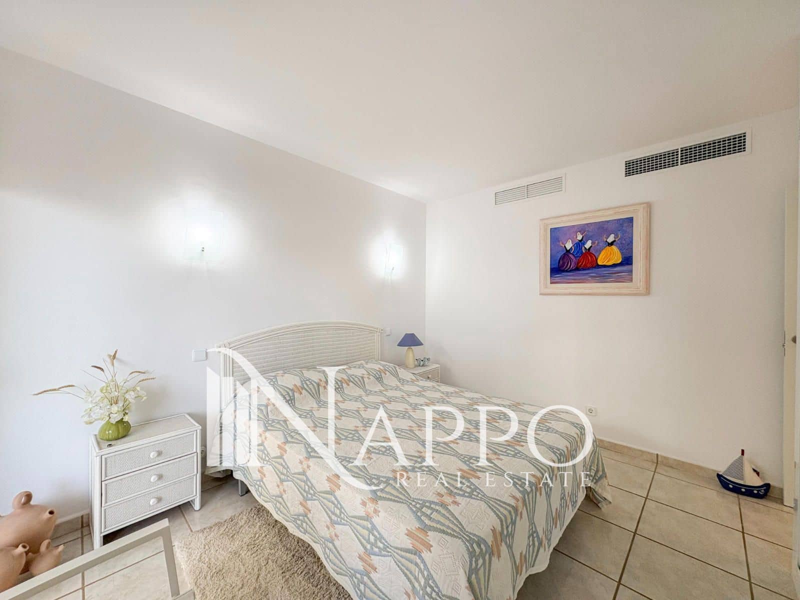 Piso de 3 habitaciones en Santa Ponsa en venta con piscina garaje - 1.070.000 € (Ref: 9687630)