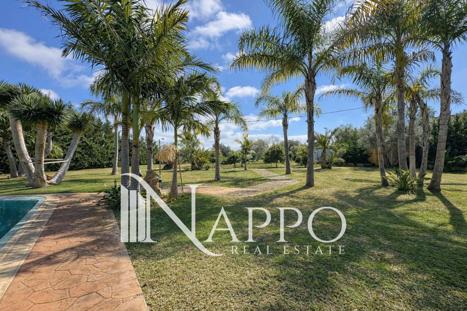 4 bedroom Townhouse for sale in Son Sardina with pool garage - € 849,000 (Ref: 9707621)