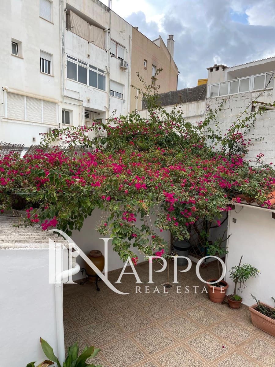 3 bedroom Villa for rent in Palma de Mallorca - € 2,100 (Ref: 9713873)