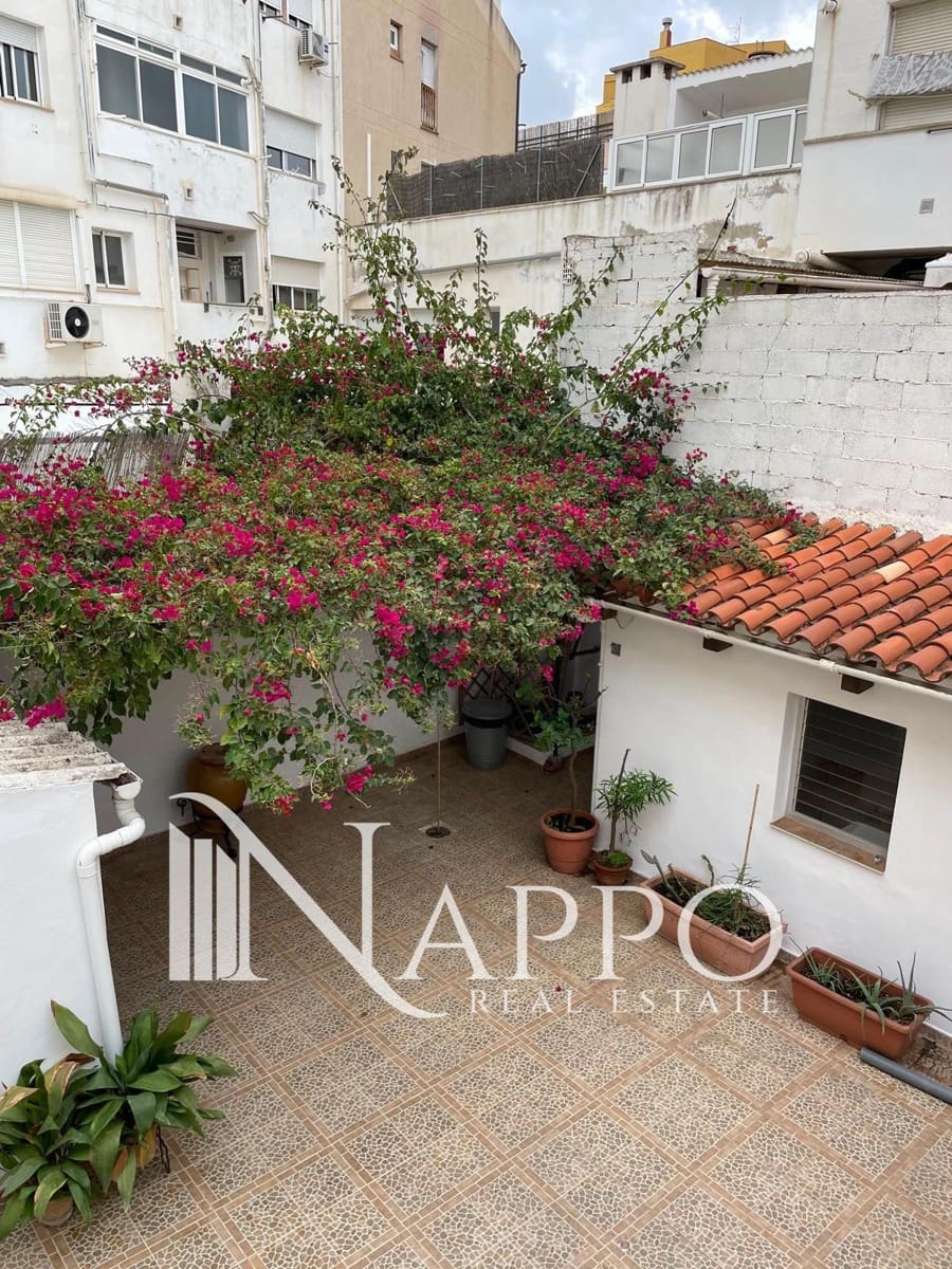 3 bedroom Villa for rent in Palma de Mallorca - € 2,100 (Ref: 9713873)