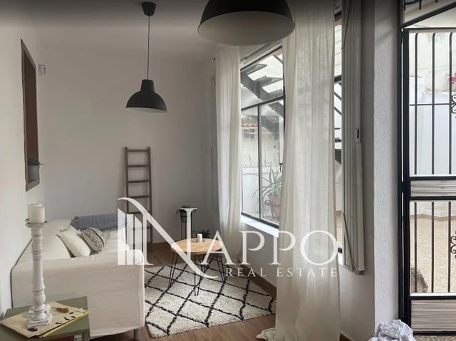 3 bedroom Villa for rent in Palma de Mallorca - € 2,100 (Ref: 9713873)