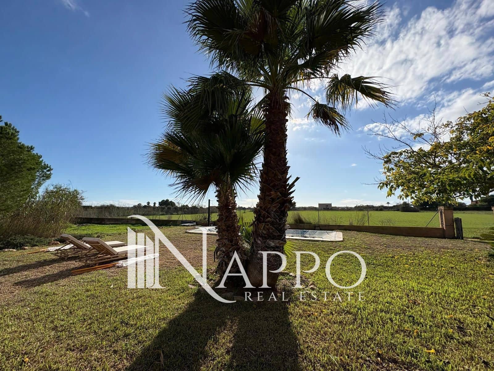 2 bedroom Villa for sale in Campos with pool - € 495,000 (Ref: 9715359)