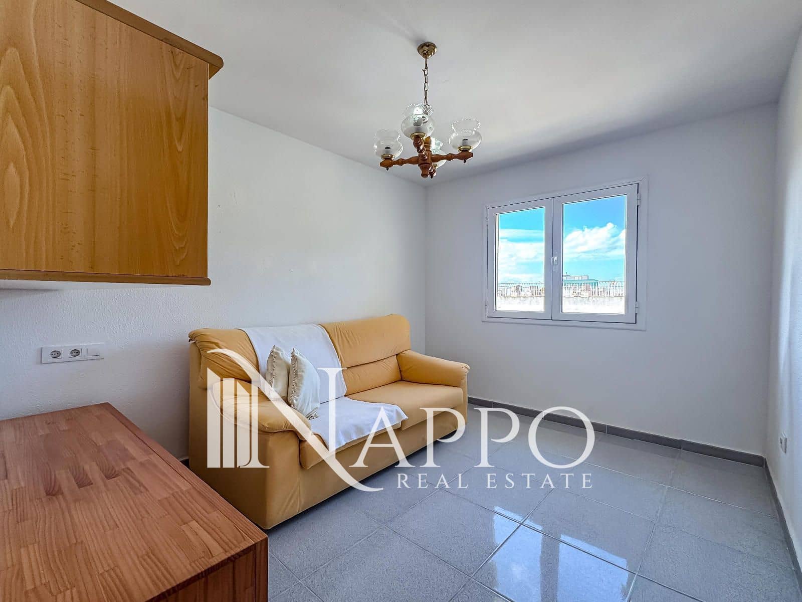 3 bedroom Flat for sale in Palma de Mallorca with garage - € 655,000 (Ref: 9715360)