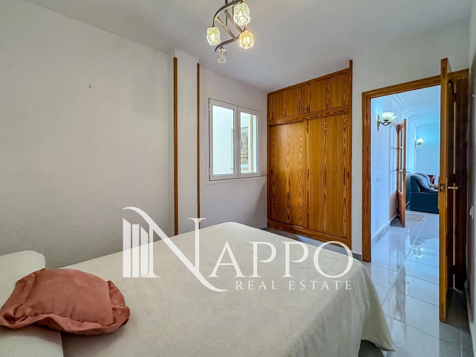 3 bedroom Flat for sale in Palma de Mallorca with garage - € 655,000 (Ref: 9715360)