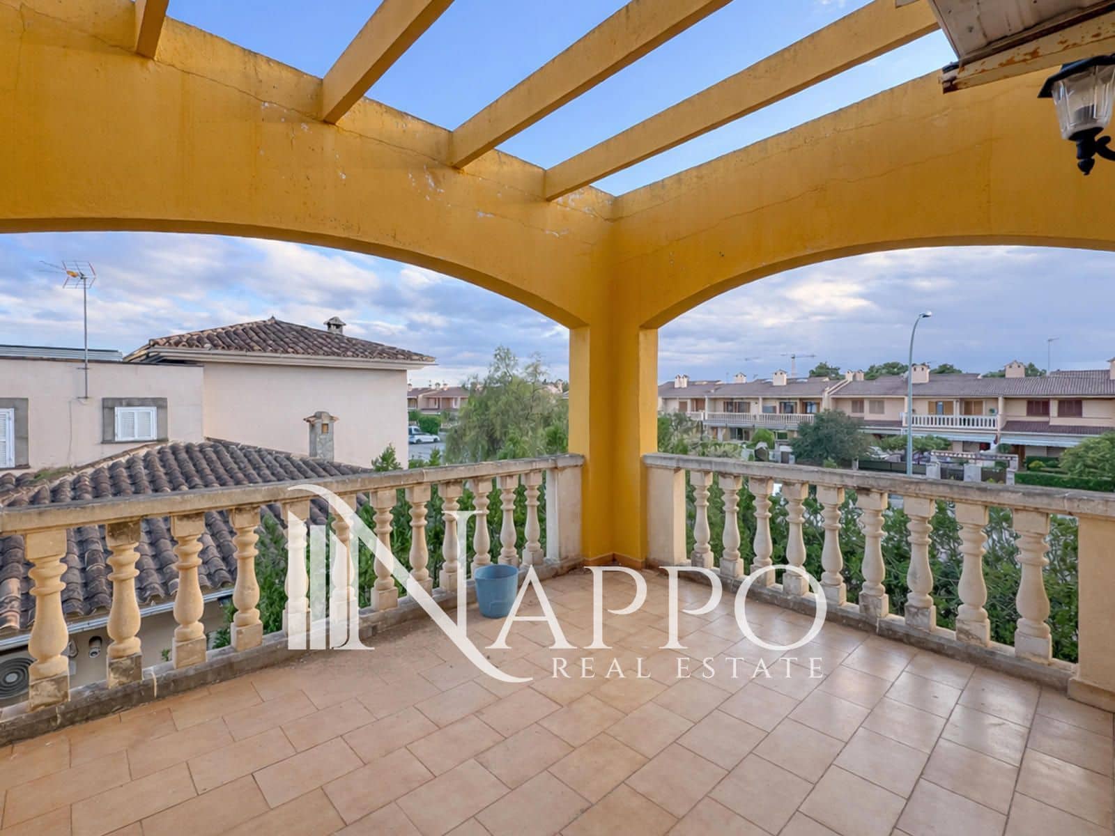 Chalet de 5 habitaciones en El Pont d'Inca / Es Pont d'Inca en venta con piscina garaje - 850.000 € (Ref: 9715471)