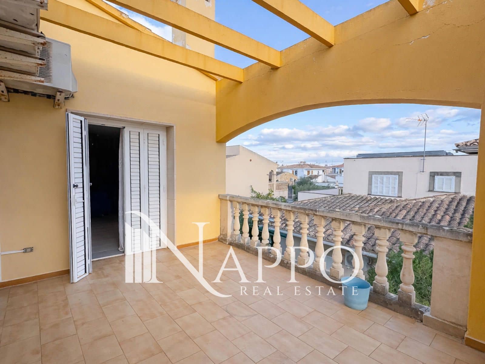 Chalet de 5 habitaciones en El Pont d'Inca / Es Pont d'Inca en venta con piscina garaje - 850.000 € (Ref: 9715471)