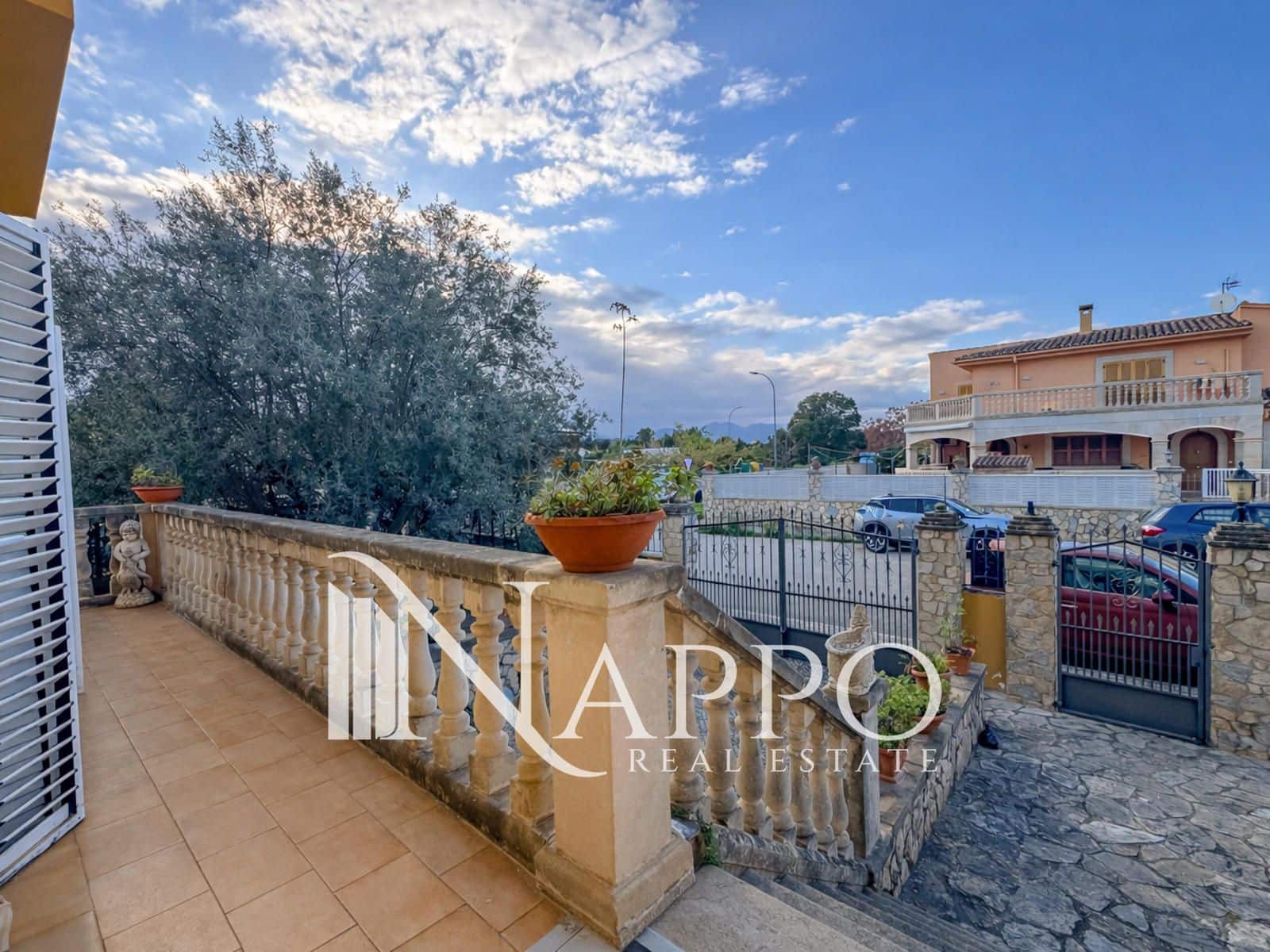 Chalet de 5 habitaciones en El Pont d'Inca / Es Pont d'Inca en venta con piscina garaje - 850.000 € (Ref: 9715471)