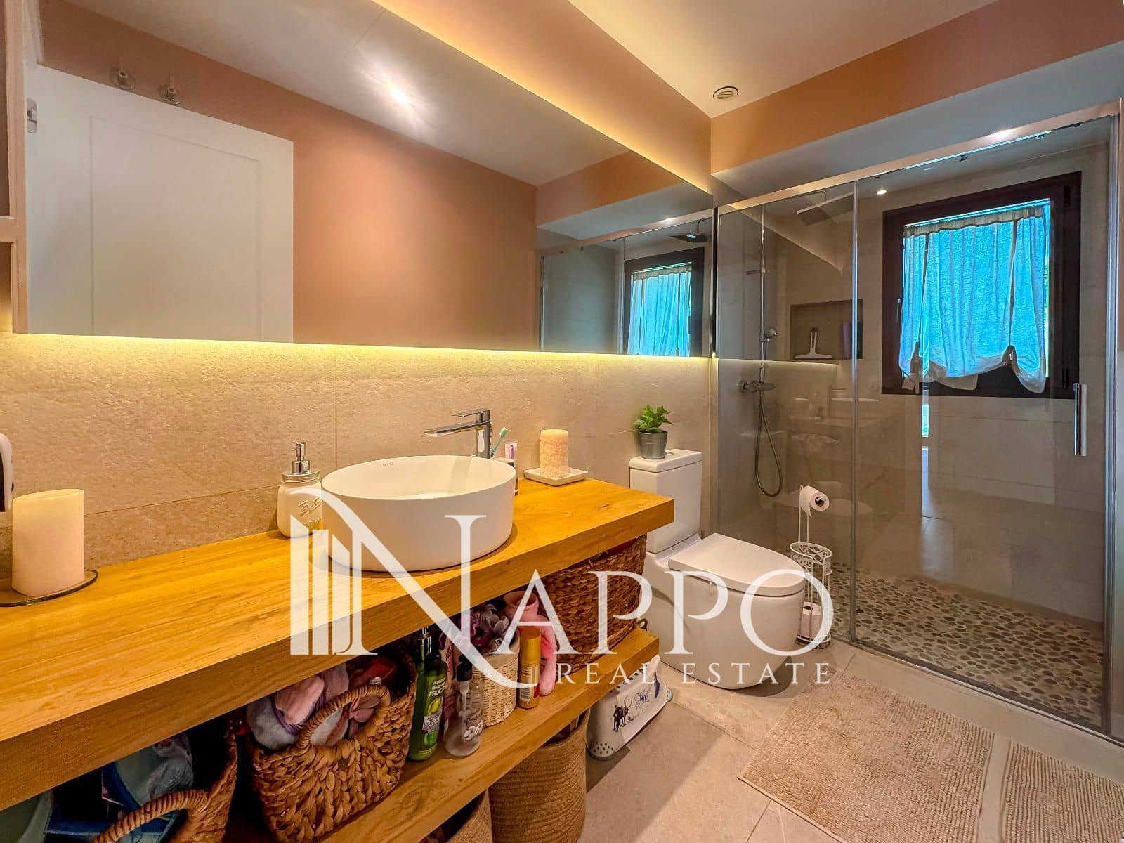 4 bedroom Villa for sale in Bunyola with pool garage - € 1,980,000 (Ref: 9715472)