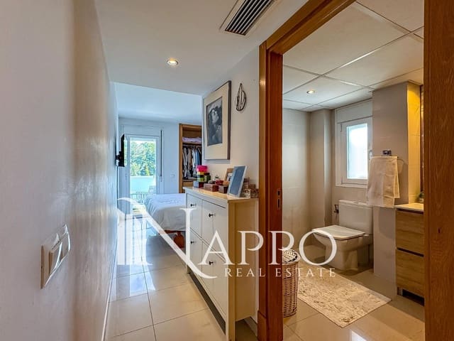 2 soveværelse Lejlighed til salg i Cala Mayor, Palma de Mallorca med garage - € 435.000 (Ref: 9716752)