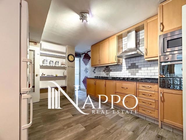 3 bedroom Flat for rent in Palma de Mallorca with pool garage - € 2,380 (Ref: 9724995)