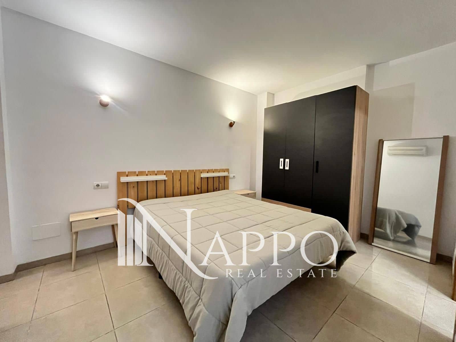 2 bedroom Flat for rent in Palma de Mallorca - € 1,400 (Ref: 9726219)