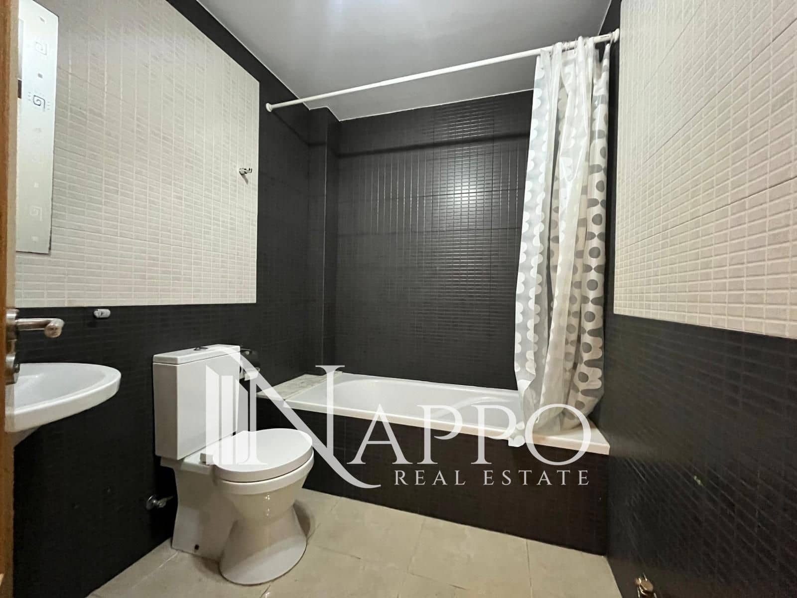 2 bedroom Flat for rent in Palma de Mallorca - € 1,400 (Ref: 9726219)