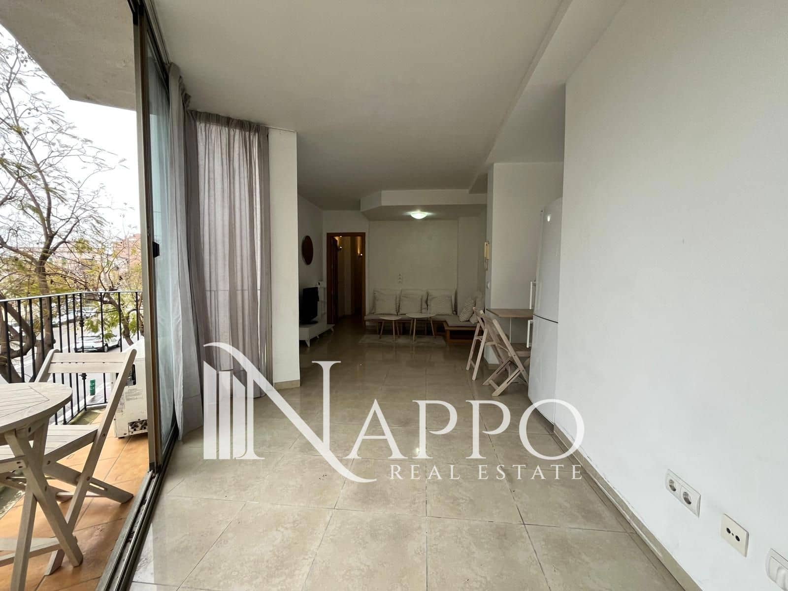 2 bedroom Flat for rent in Palma de Mallorca - € 1,400 (Ref: 9726219)