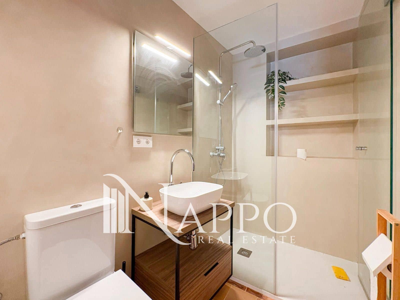 1 bedroom Flat for sale in Deia - € 450,000 (Ref: 9730685)