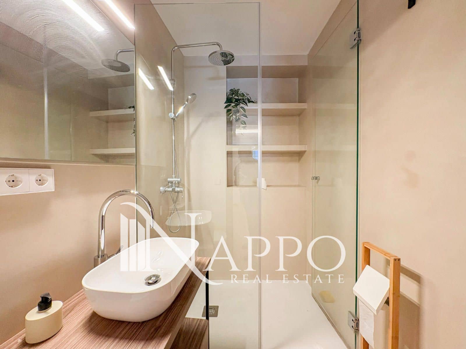 1 bedroom Flat for sale in Deia - € 450,000 (Ref: 9730685)