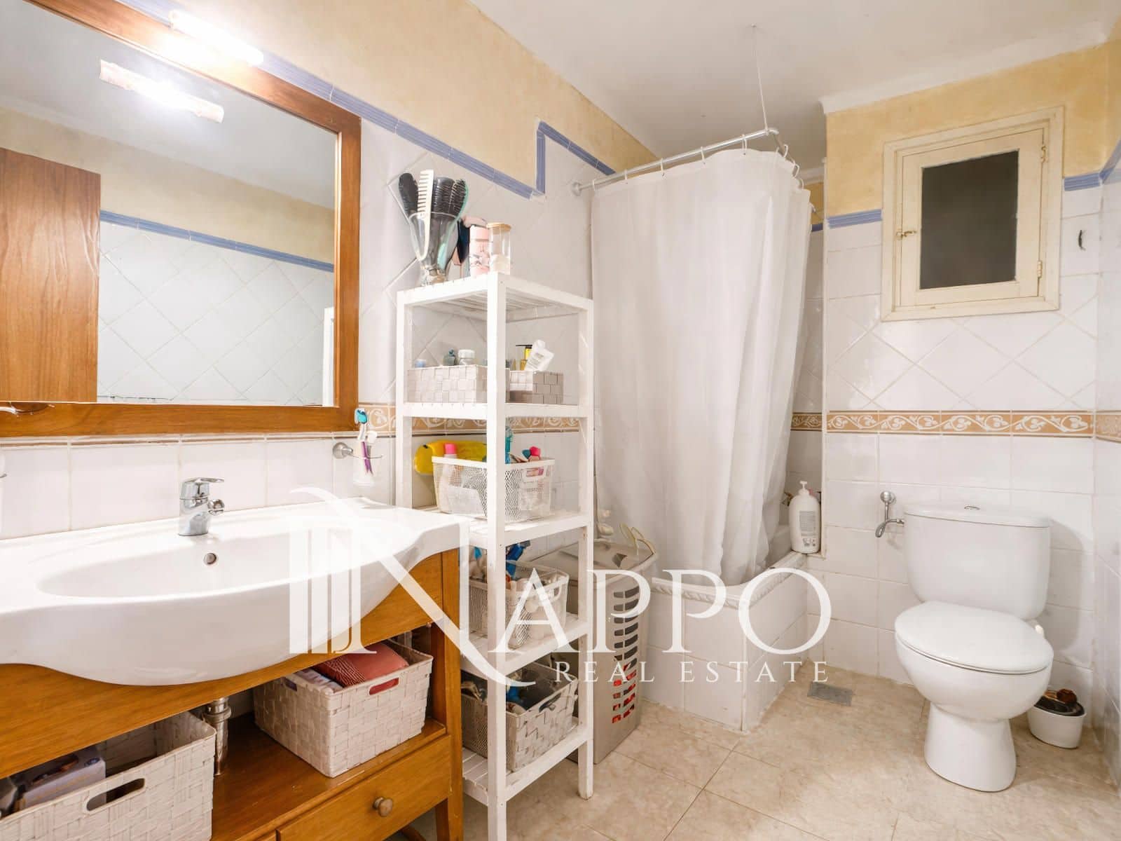 3 bedroom Flat for sale in Palma de Mallorca - € 349,000 (Ref: 9730821)