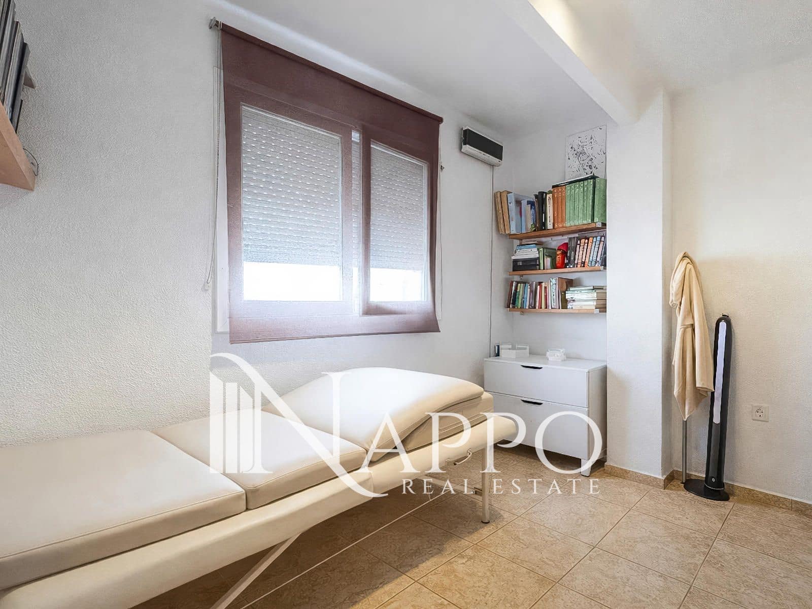 3 bedroom Flat for sale in Palma de Mallorca - € 349,000 (Ref: 9730821)