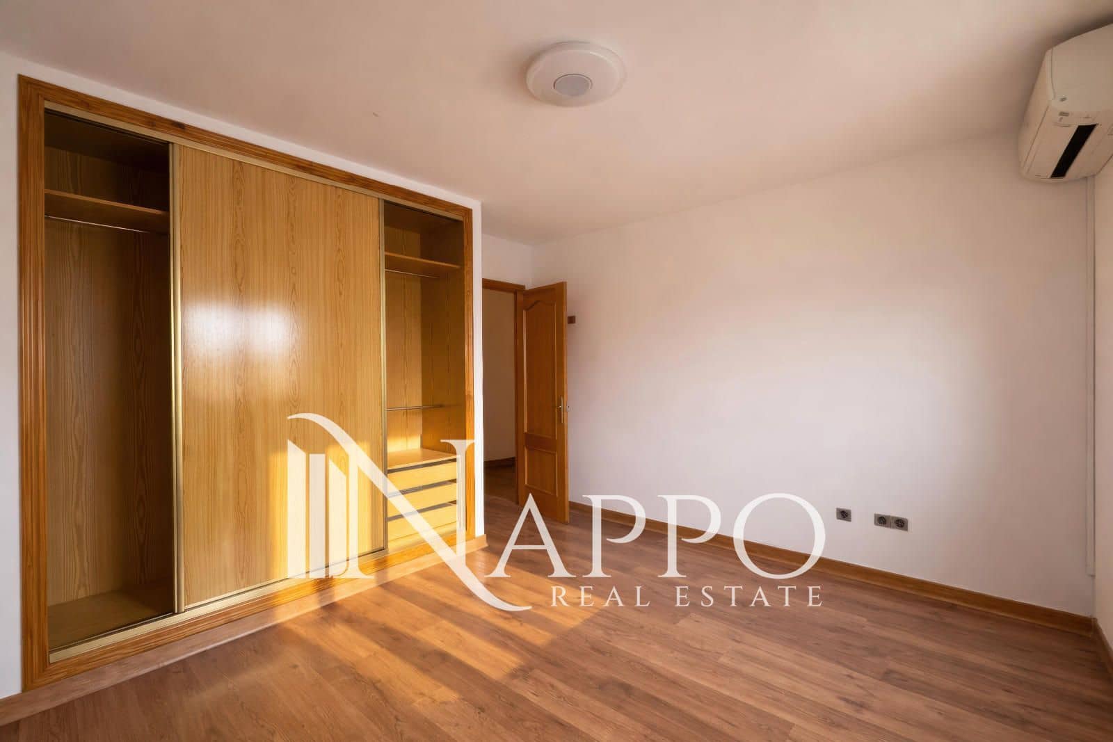 Casa de 3 habitaciones en Marratxí en alquiler con piscina garaje - 2.750 € (Ref: 9730913)