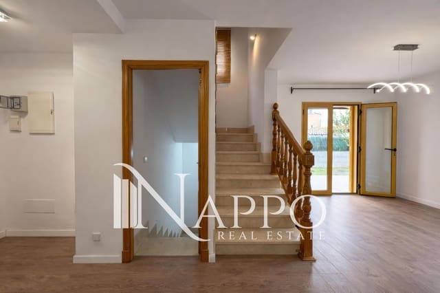 Casa de 3 habitaciones en Marratxí en alquiler con piscina garaje - 2.750 € (Ref: 9730913)