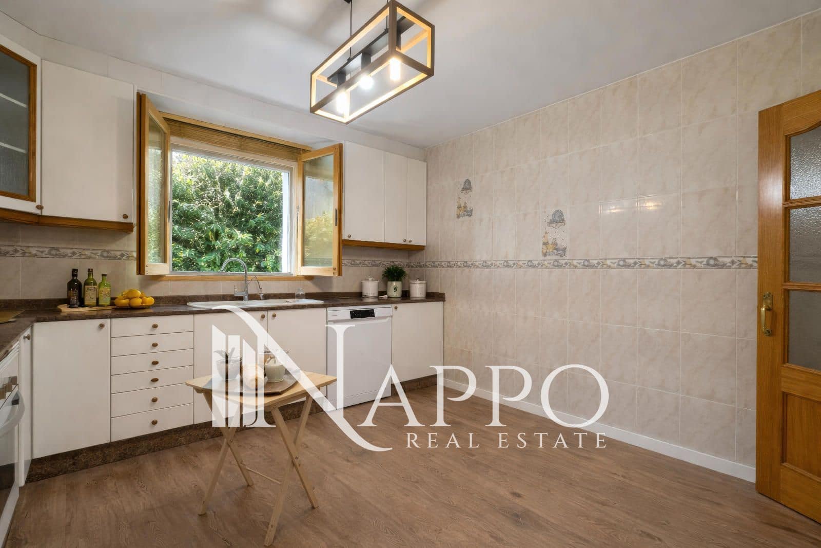 Casa de 3 habitaciones en Marratxí en alquiler con piscina garaje - 2.750 € (Ref: 9730913)