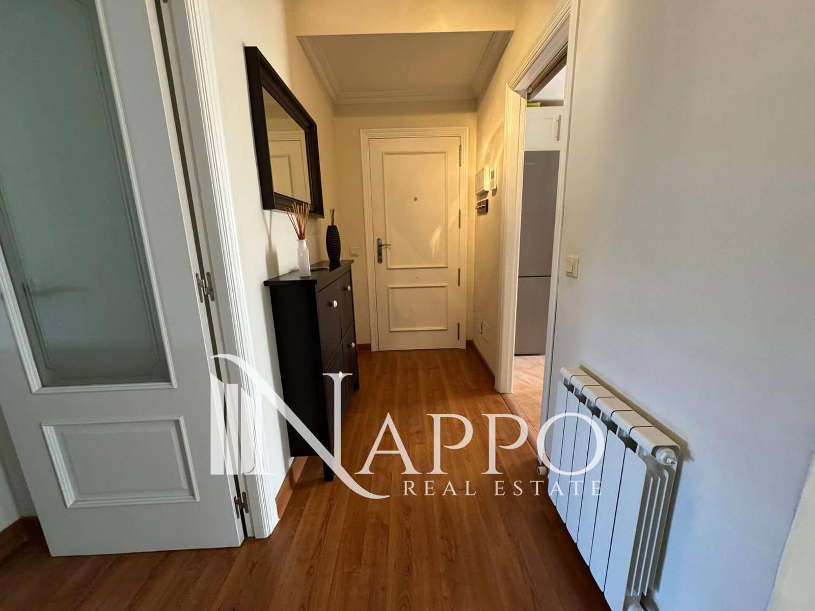 3 bedroom Flat for rent in Es Molinar / El Molinar with garage - € 1,900 (Ref: 9730916)