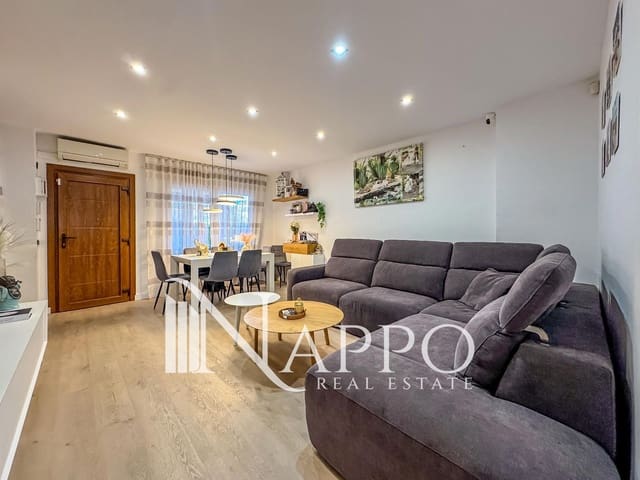 4 bedroom Townhouse for sale in Son Ferrer, Calvià with pool garage - € 799,000 (Ref: 9730917)