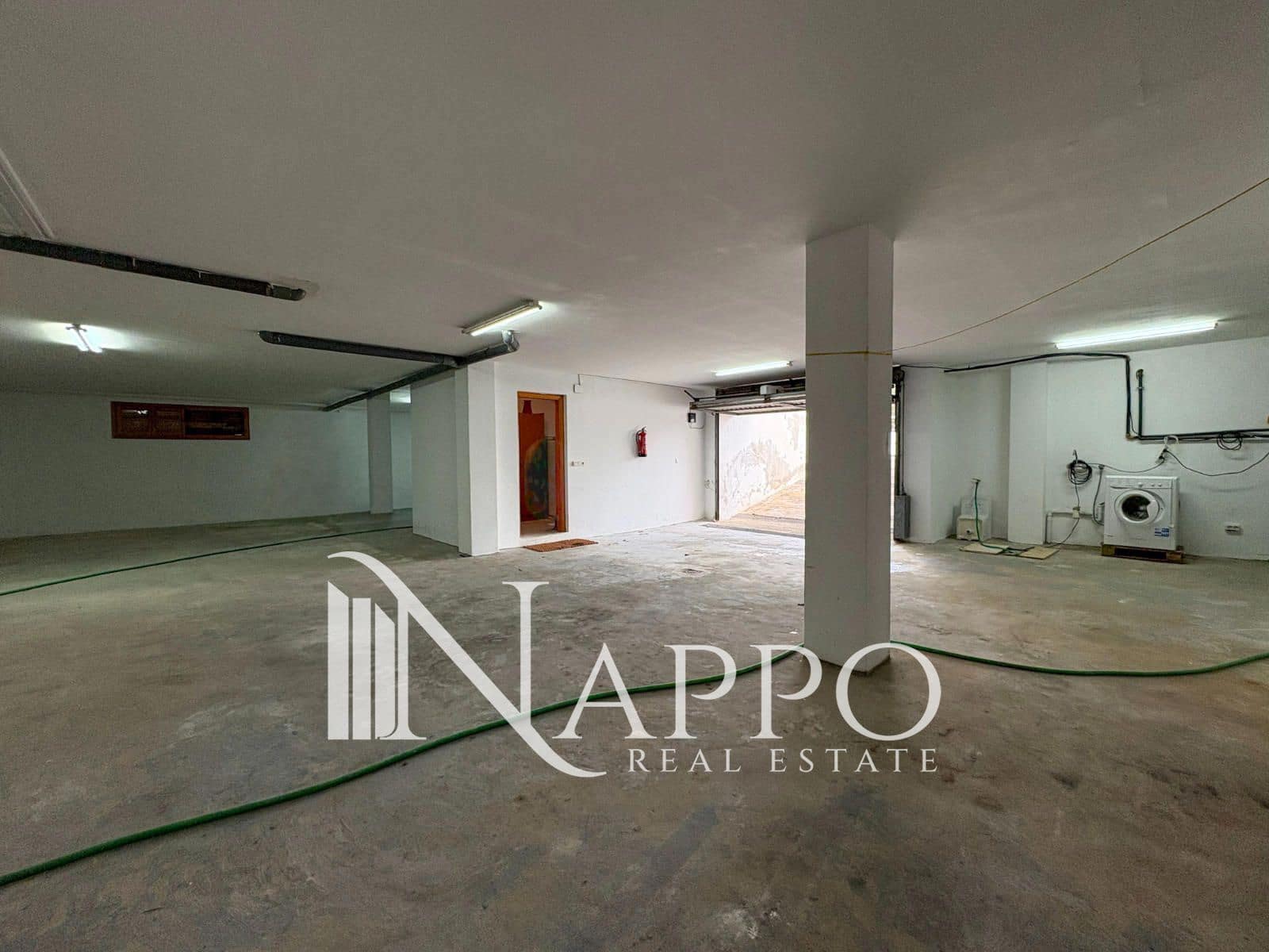 4 slaapkamer Villa te koop in Colonia de Sant Jordi met garage - € 1.350.000 (Ref: 9733610)