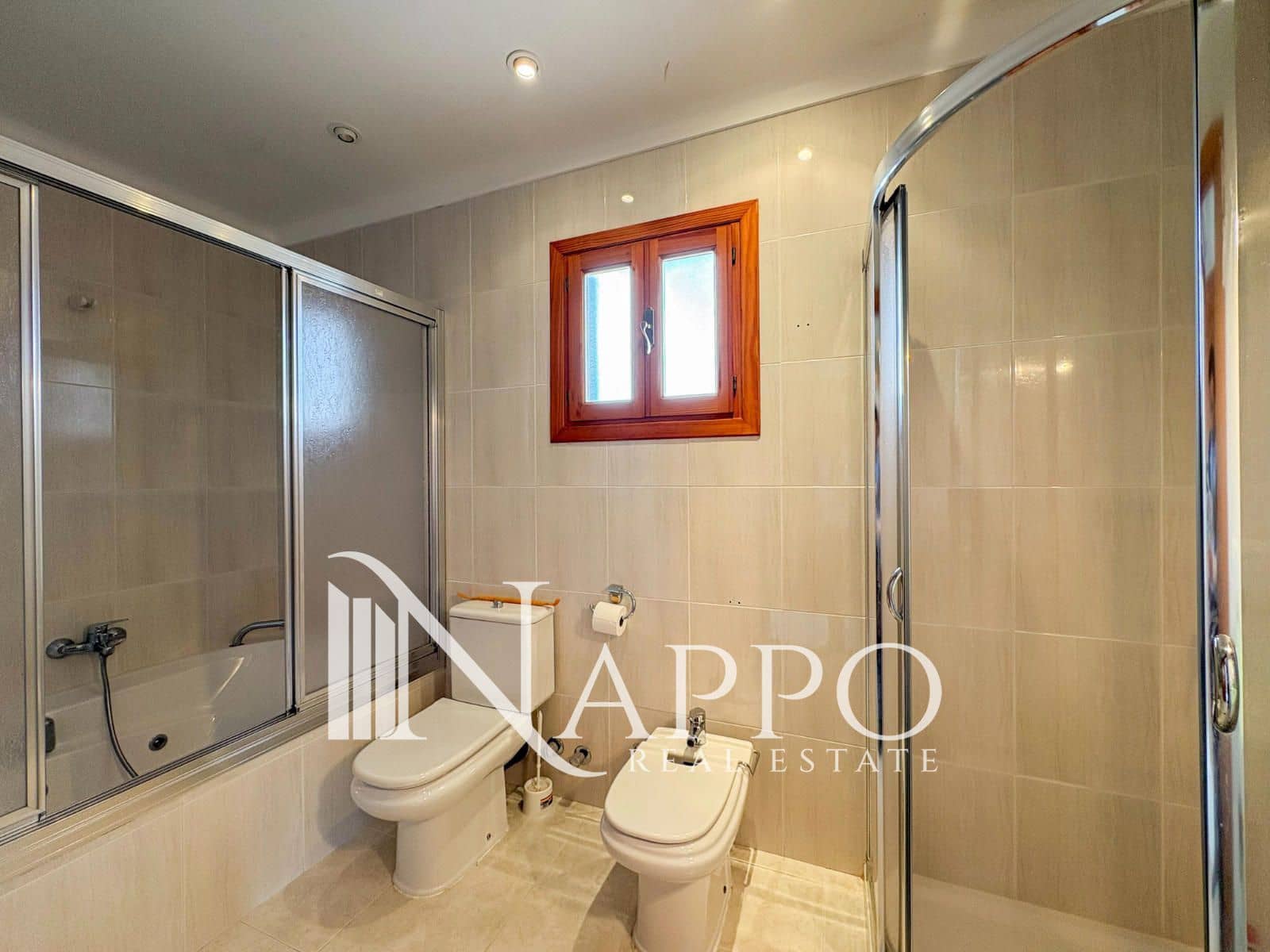 4 slaapkamer Villa te koop in Colonia de Sant Jordi met garage - € 1.350.000 (Ref: 9733610)
