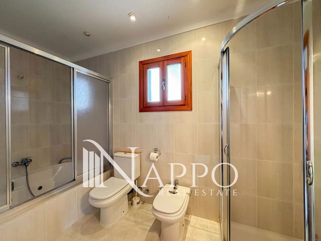 4 slaapkamer Villa te koop in Colonia de Sant Jordi, Ses Salines met garage - € 1.350.000 (Ref: 9733610)