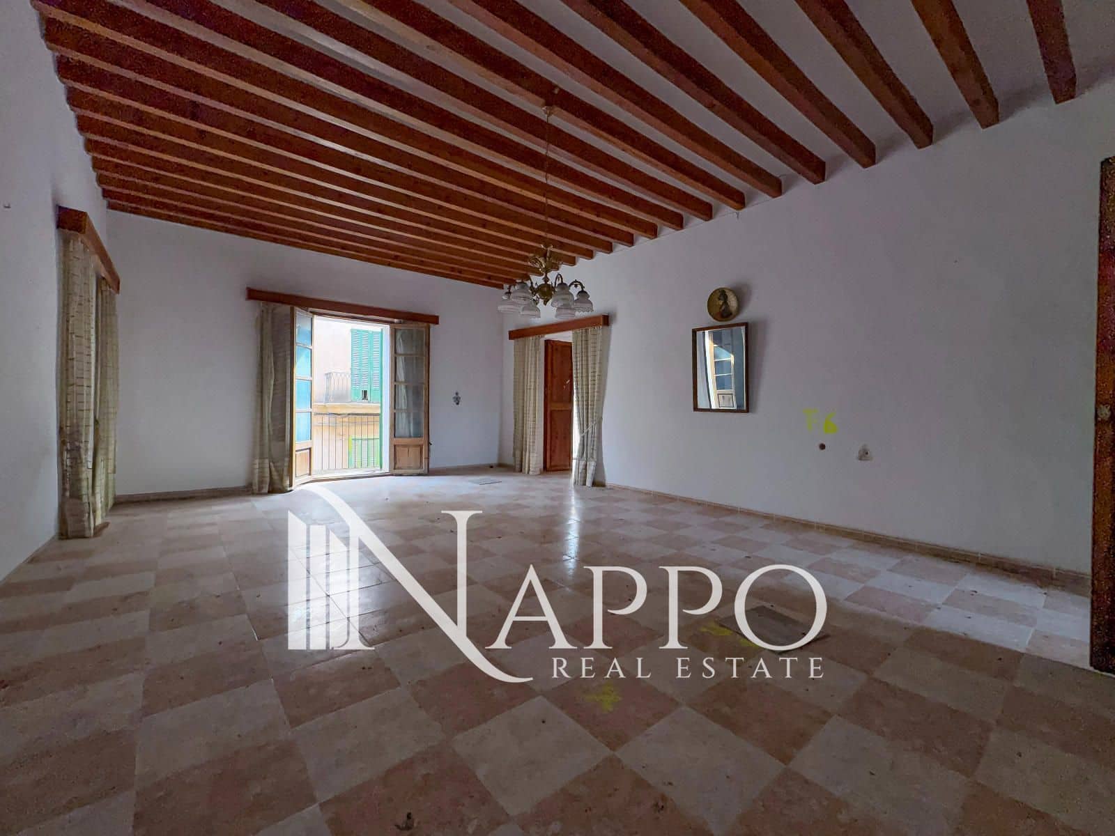 Bar/Restaurante de 10 habitaciones en Andratx en venta con piscina garaje - 799.000 € (Ref: 9736146)