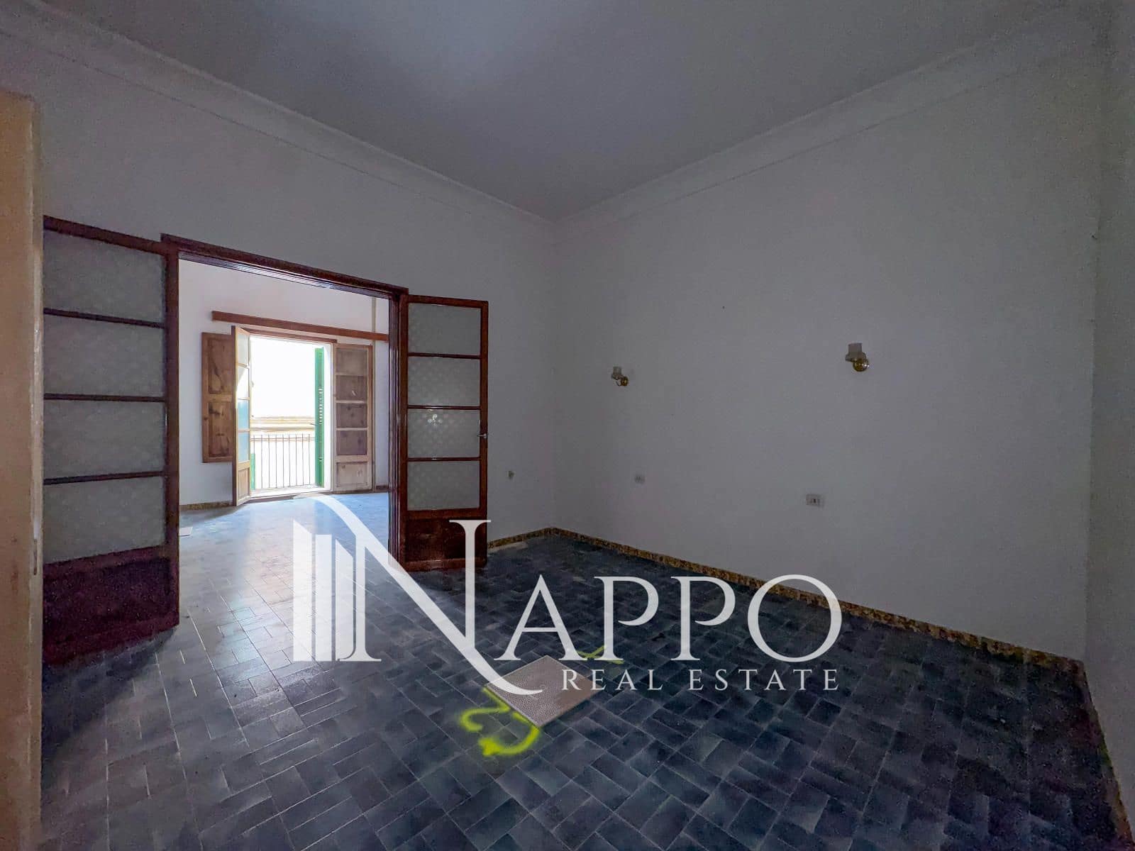 Bar/Restaurante de 10 habitaciones en Andratx en venta con piscina garaje - 799.000 € (Ref: 9736146)