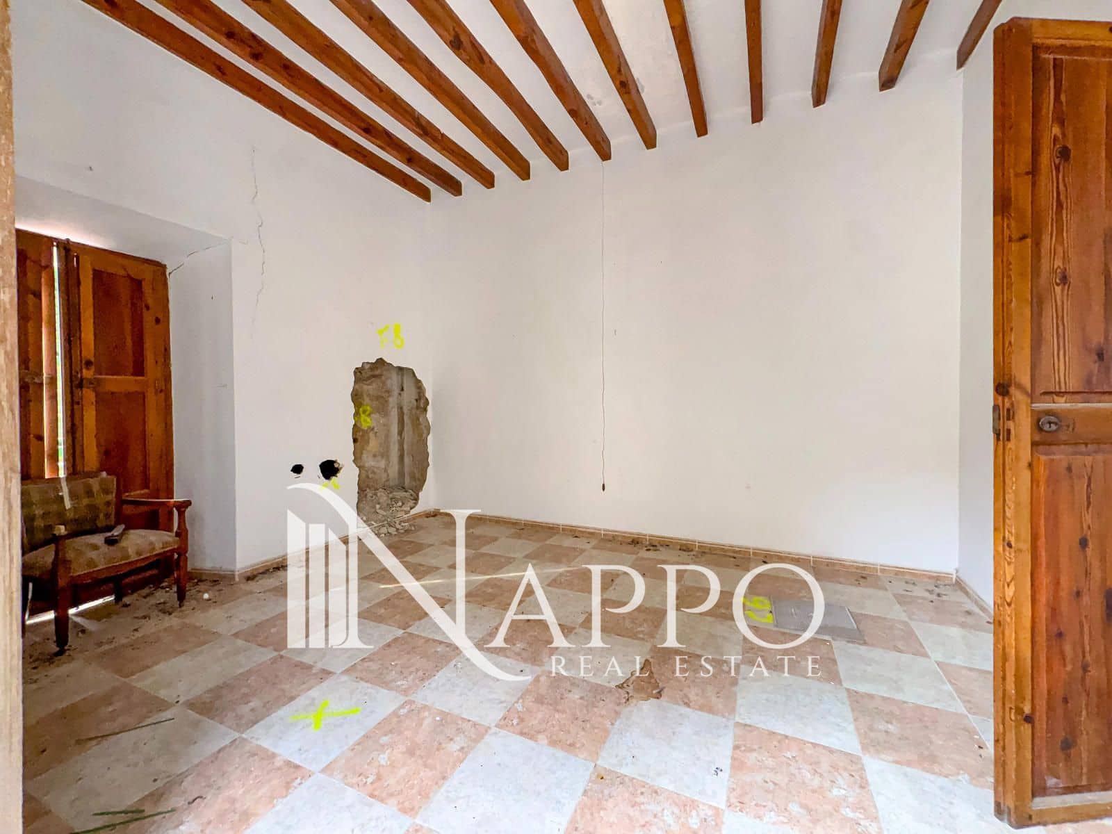 Bar/Restaurante de 10 habitaciones en Andratx en venta con piscina garaje - 799.000 € (Ref: 9736146)