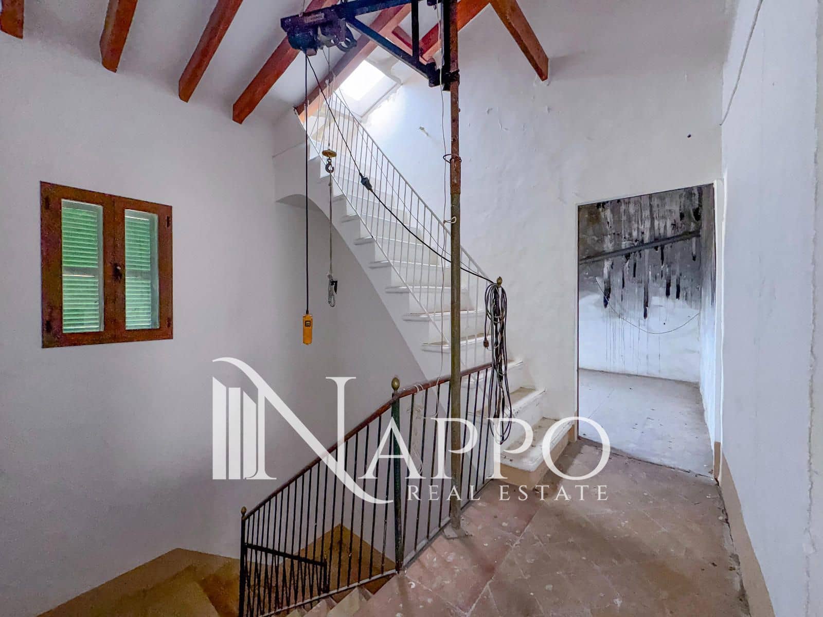 Bar/Restaurante de 10 habitaciones en Andratx en venta con piscina garaje - 799.000 € (Ref: 9736146)