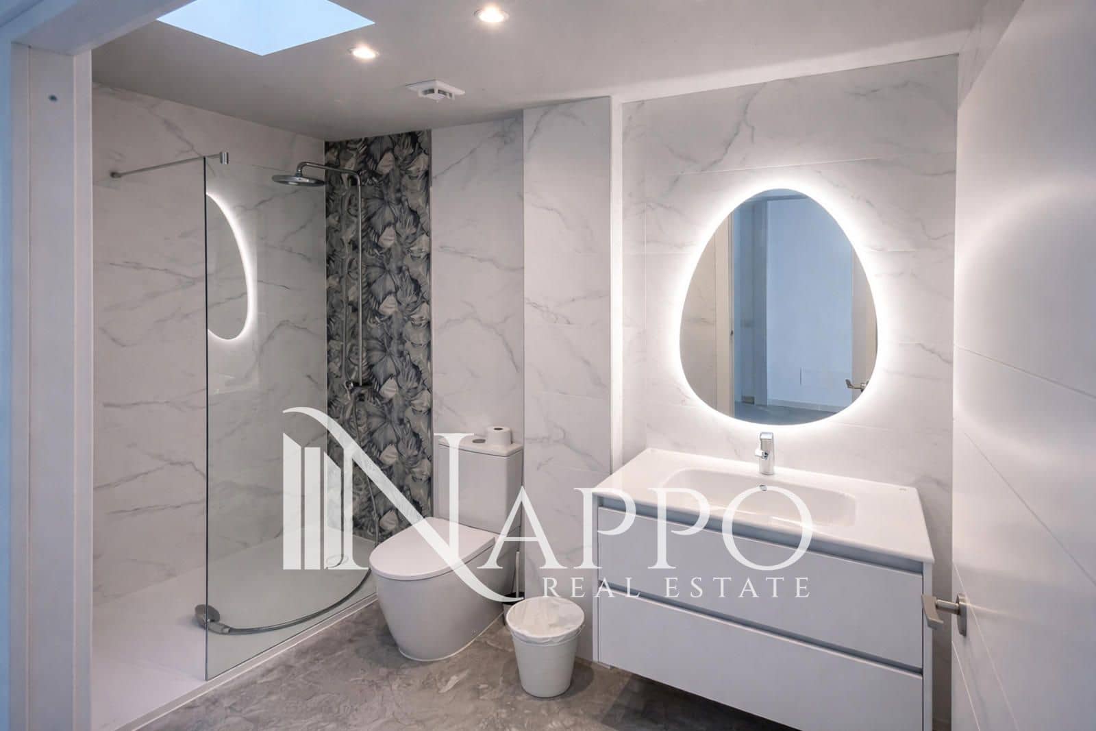 5 quarto Casa em Banda para arrendar em Palma de Mallorca - 2 600 € (Ref: 9737698)