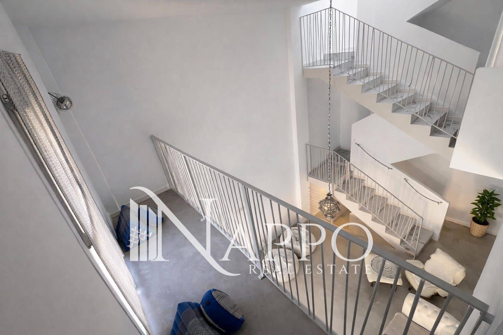 5 quarto Casa em Banda para arrendar em Palma de Mallorca - 2 600 € (Ref: 9737698)