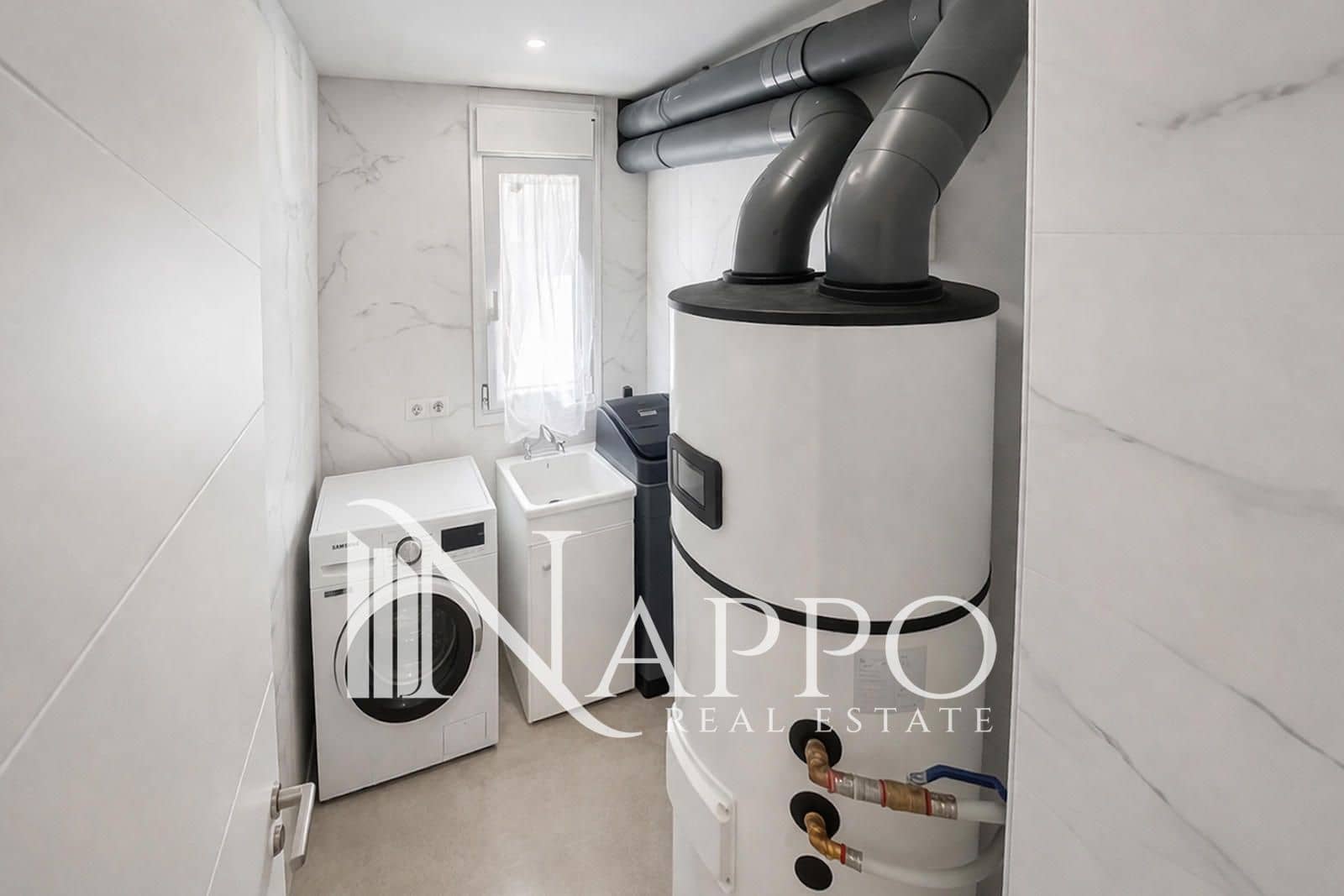 5 quarto Casa em Banda para arrendar em Palma de Mallorca - 2 600 € (Ref: 9737698)