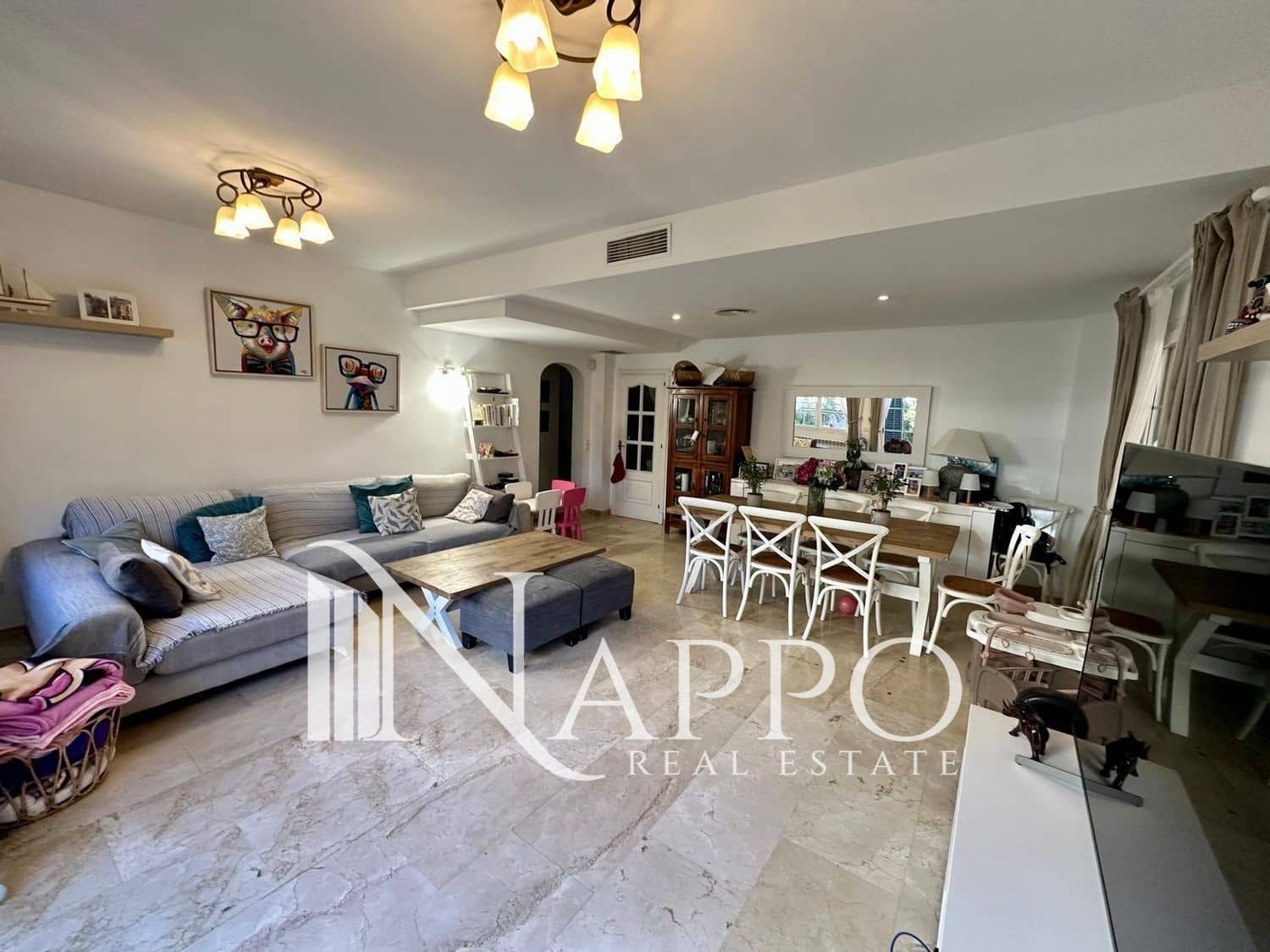 4 soveværelse Byhus til salg i Calvia med garage - € 970.000 (Ref: 9739255)