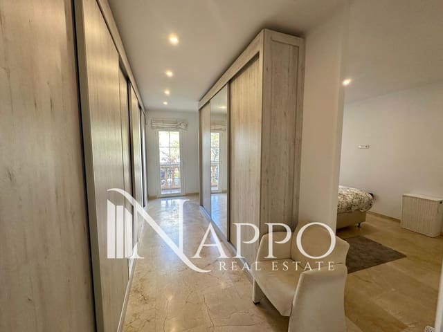 4 soveværelse Byhus til salg i Calvià med garage - € 970.000 (Ref: 9739255)