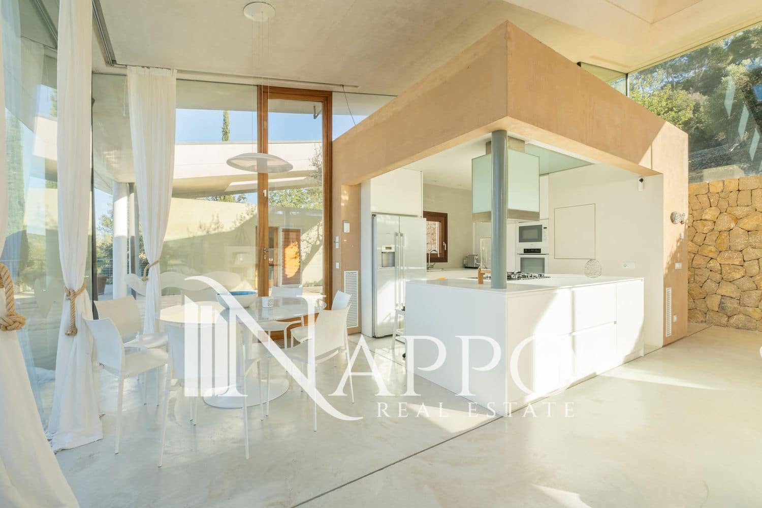 5 bedroom Villa for rent in Pollensa / Pollenca with pool - € 20,000 (Ref: 9740090)