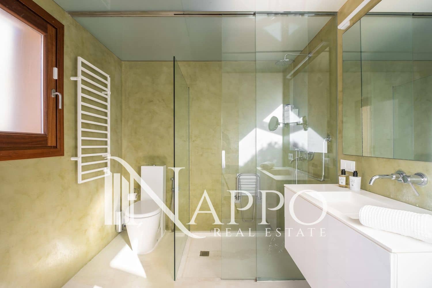 5 bedroom Villa for rent in Pollensa / Pollenca with pool - € 20,000 (Ref: 9740090)