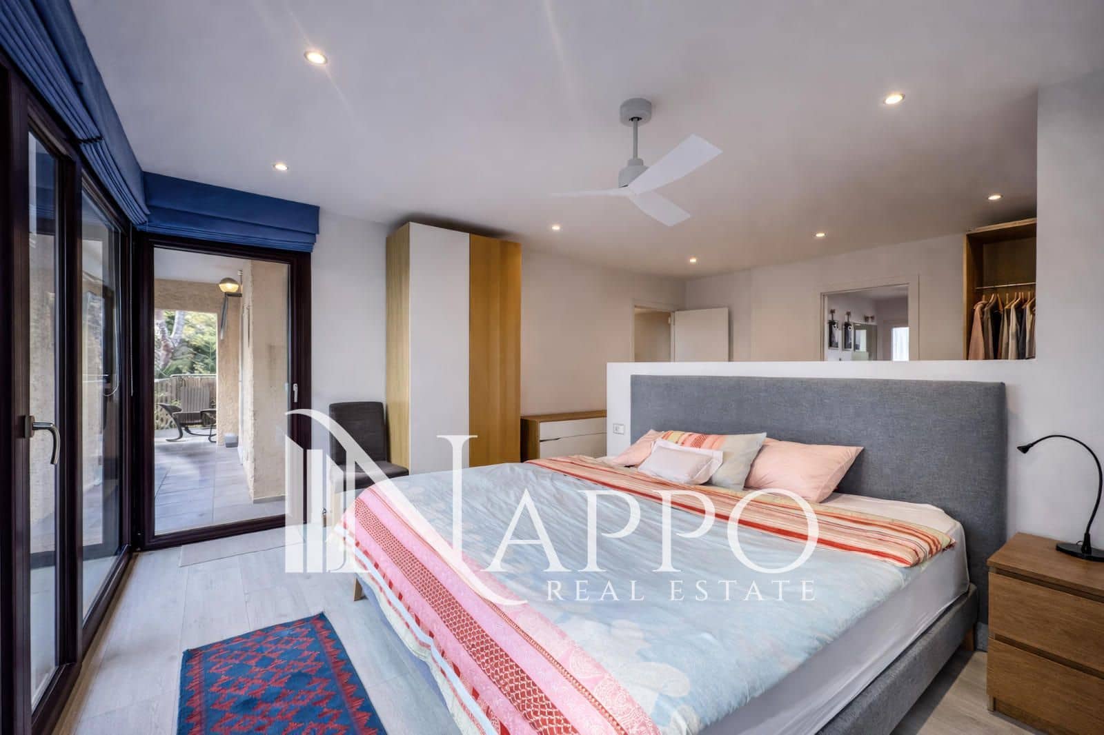 5 Zimmer Villa zu verkaufen in Costa de la Calma mit Pool Garage - 1.800.000 € (Ref: 9750886)