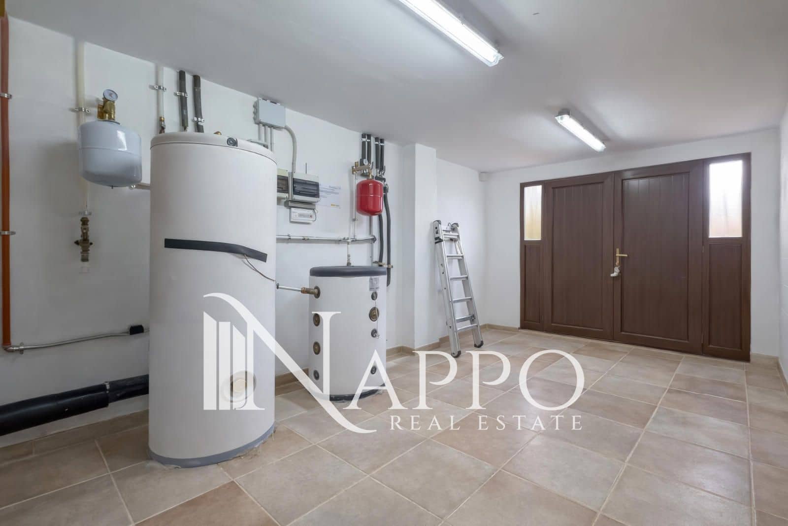 5 Zimmer Villa zu verkaufen in Costa de la Calma mit Pool Garage - 1.800.000 € (Ref: 9750886)